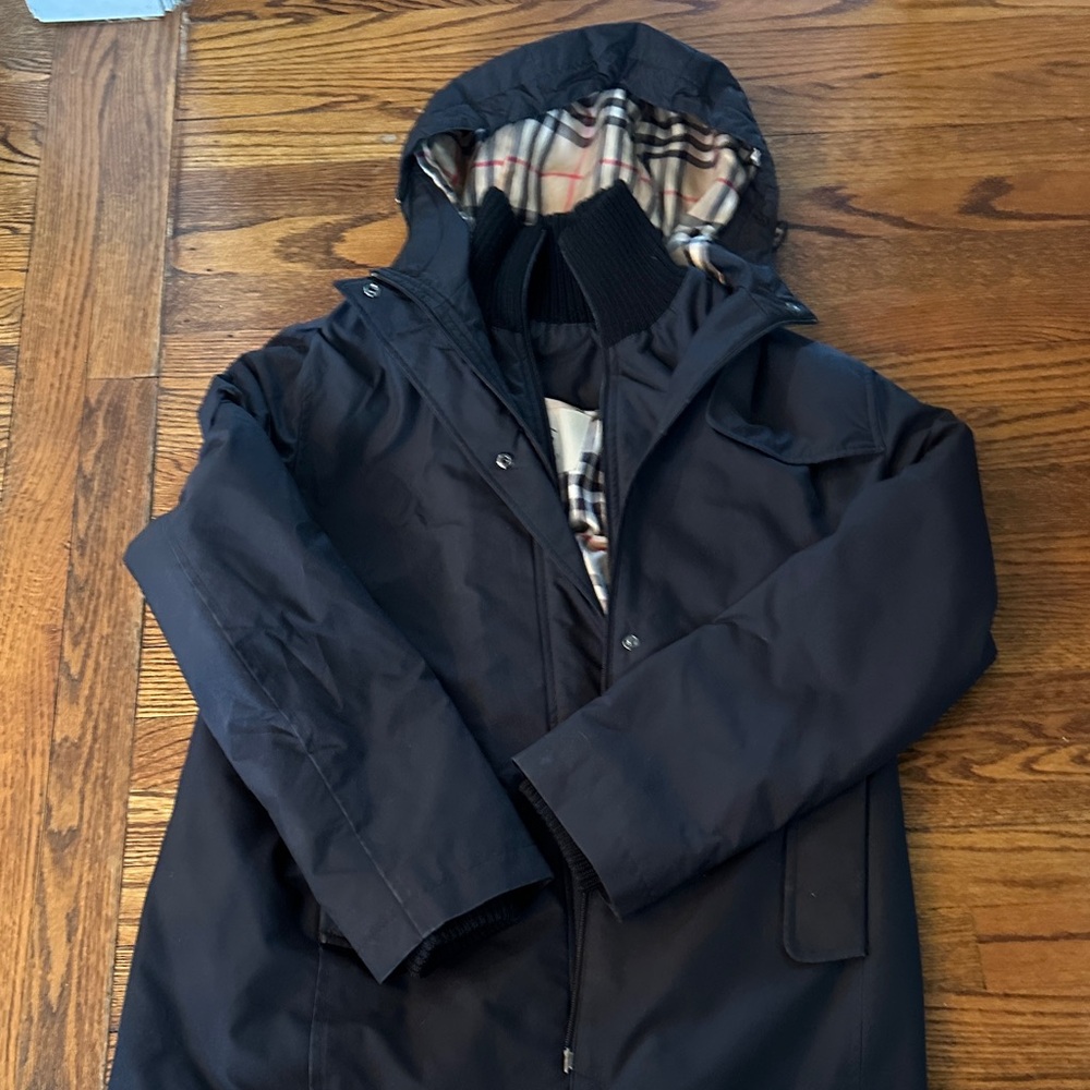 Women’s Burberry Jacket - size M